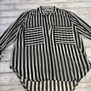 STUDIO Y Black & White sheer blouse sz S